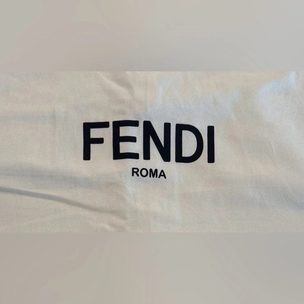 Fendi Roma Garment Bag Black Trim And Beige 52”x25” - Picture 3 of 3